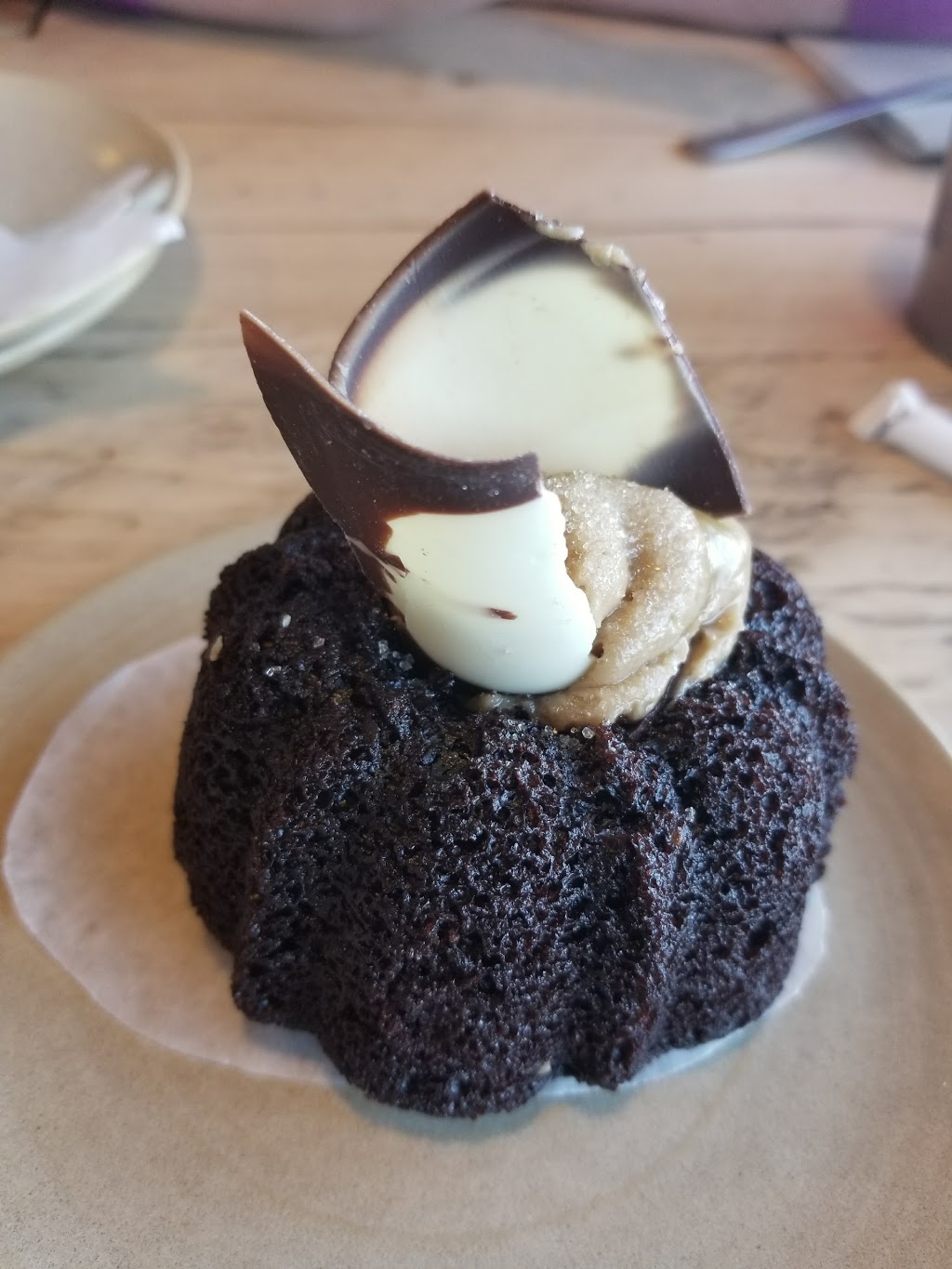 Good Earth Coffeehouse | RIVER CENTRE, 475 2 Ave S, Saskatoon, SK S7K 1P4, Canada | Phone: (306) 952-0143