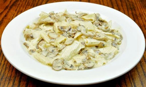 Amaro pizzeria | 1080 Victoria Park Ave, Scarborough, ON M4B 2K2, Canada | Phone: (416) 782-6276