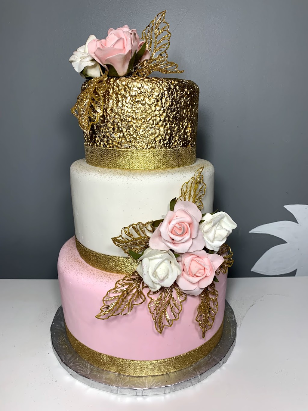 LOLO Sweet & Event | 2225 Erin Mills Pkwy, Mississauga, ON L5K 1T9, Canada | Phone: (437) 982-3318