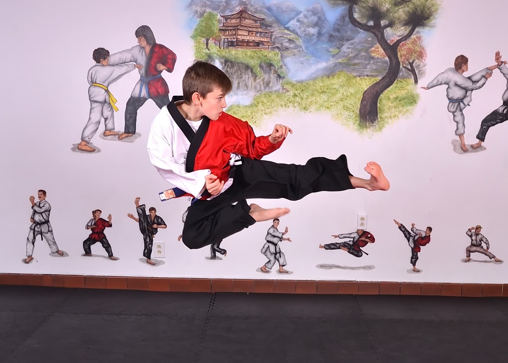 Karaté Taikido Longueuil Inc | 4180 Chemin de Chambly, Saint-Hubert, QC J3Y 3M6, Canada | Phone: (579) 723-4482
