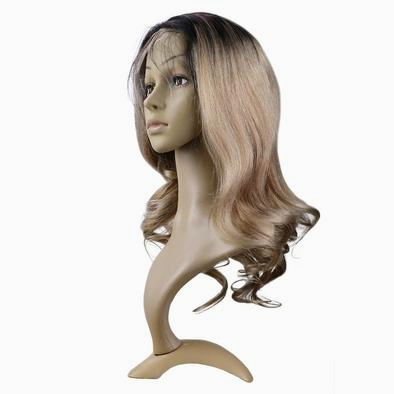 Luxurious locks | 107 Dundas St, Brantford, ON N3R 1S4, Canada | Phone: (226) 922-9025