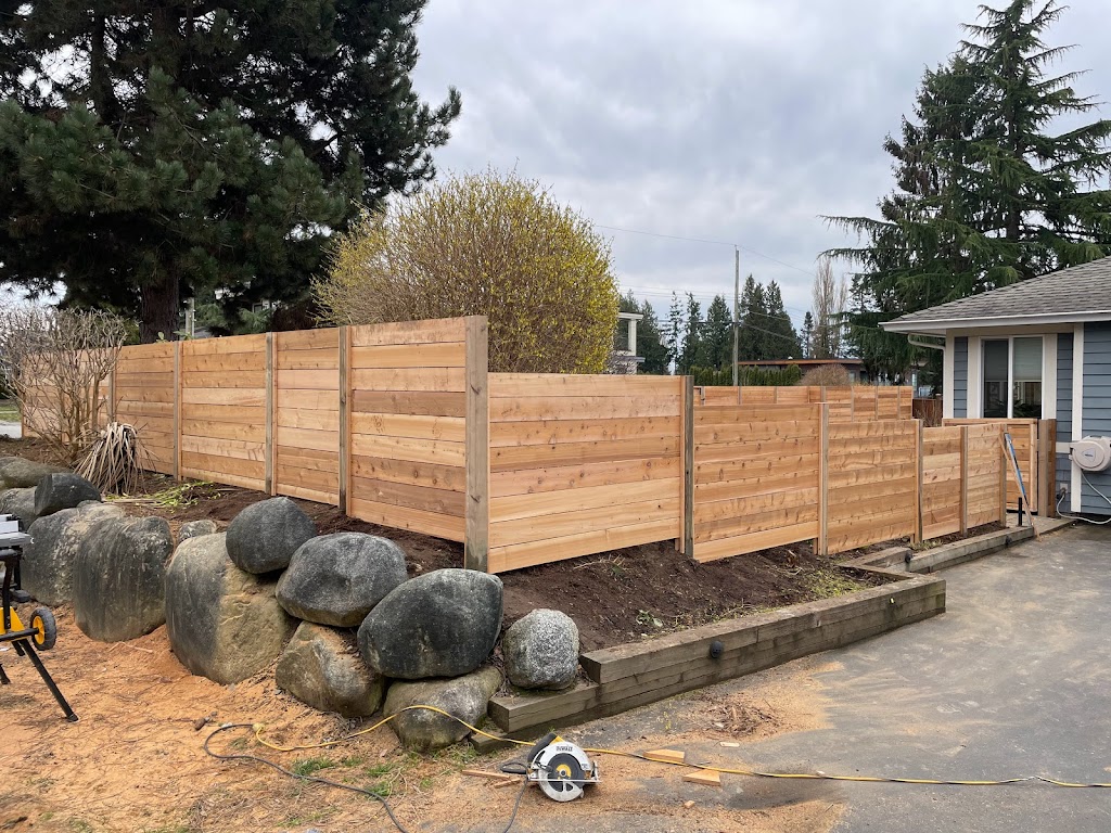 ASSA FENCING | 32153 Rogers Ave, Abbotsford, BC V2T 5B6, Canada | Phone: (604) 825-2610