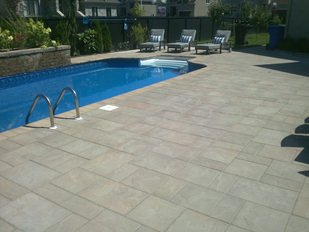 Piscine creusée Rive nord et Montréal. Entreprise CD | 1167 Rue Nationale local c, Terrebonne, QC J6W 6H8, Canada | Phone: (514) 497-9577