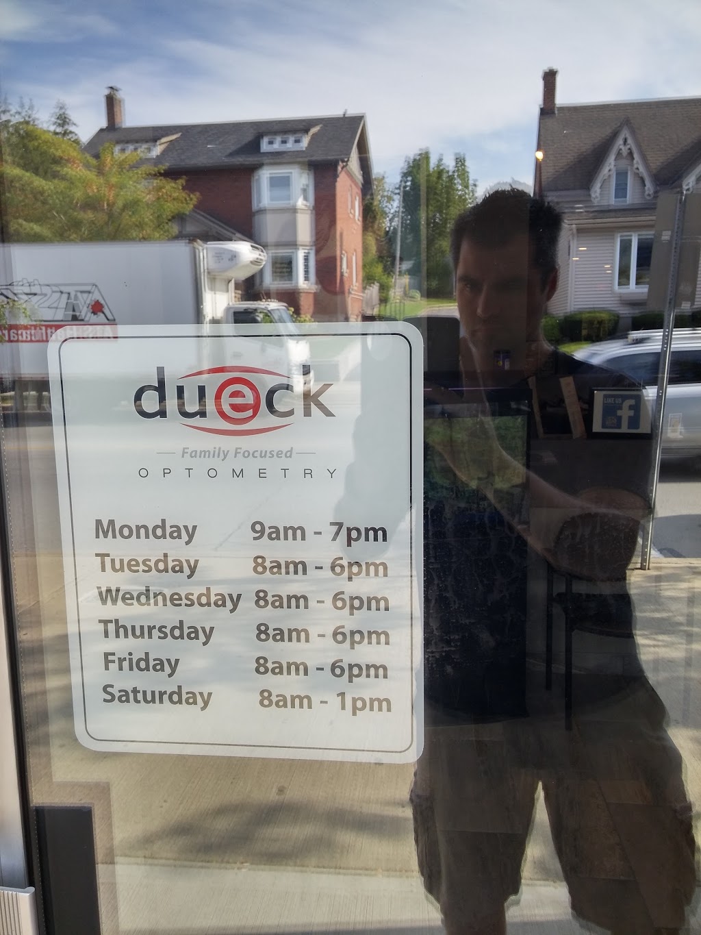 Dueck Optometry | 4995 King Street E, Beamsville, ON L0R 1B0, Canada | Phone: (905) 563-1618