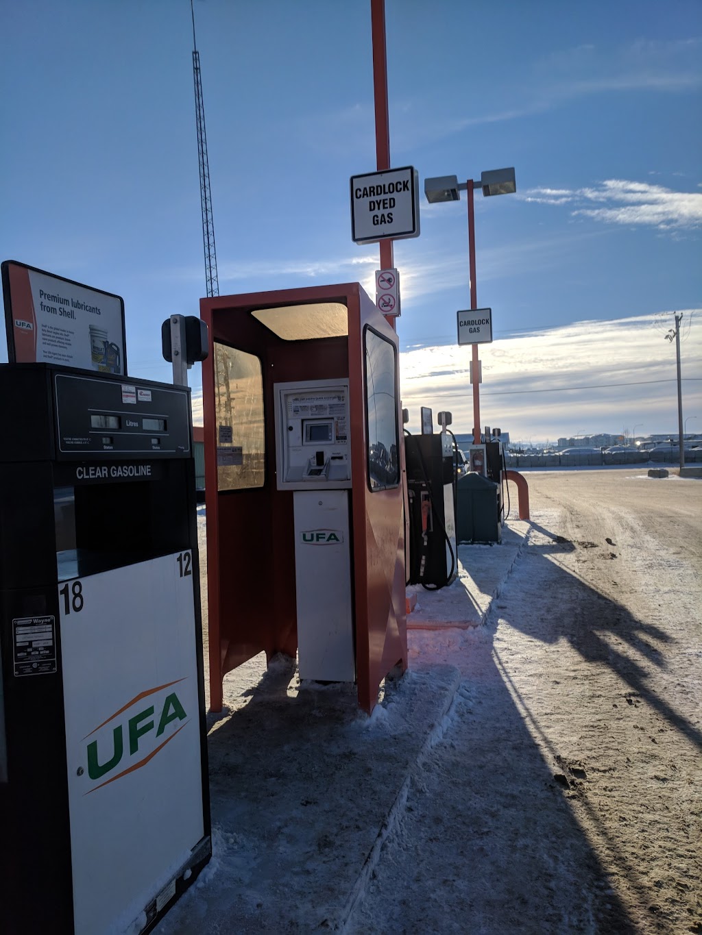 Sylvan Lake UFA Petroleum Agency & Cardlock | 18 Industrial Dr, Sylvan Lake, AB T4S 1P4, Canada | Phone: (403) 887-2162