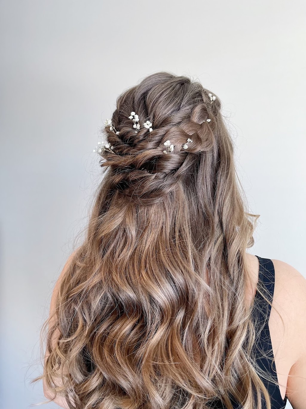 Wildflower Artistry | 240 Skyview Ranch Rd NE, Calgary, AB T3N 0P4, Canada | Phone: (403) 969-0203