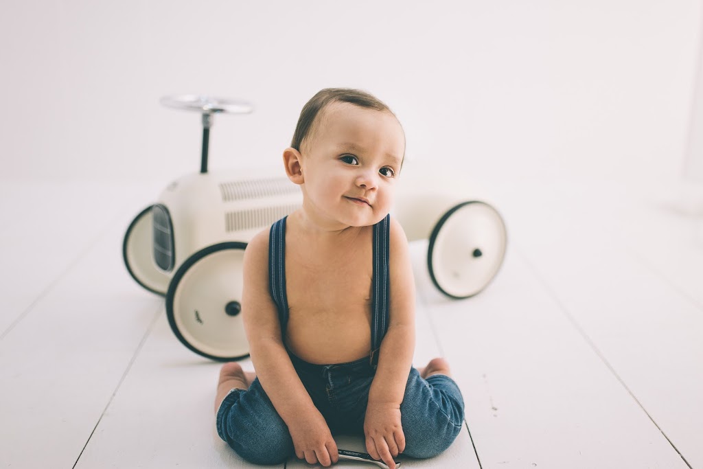 Ashley Topping photography | Avondale Dr, Courtice, ON L1E 2Z2, Canada | Phone: (905) 914-8605