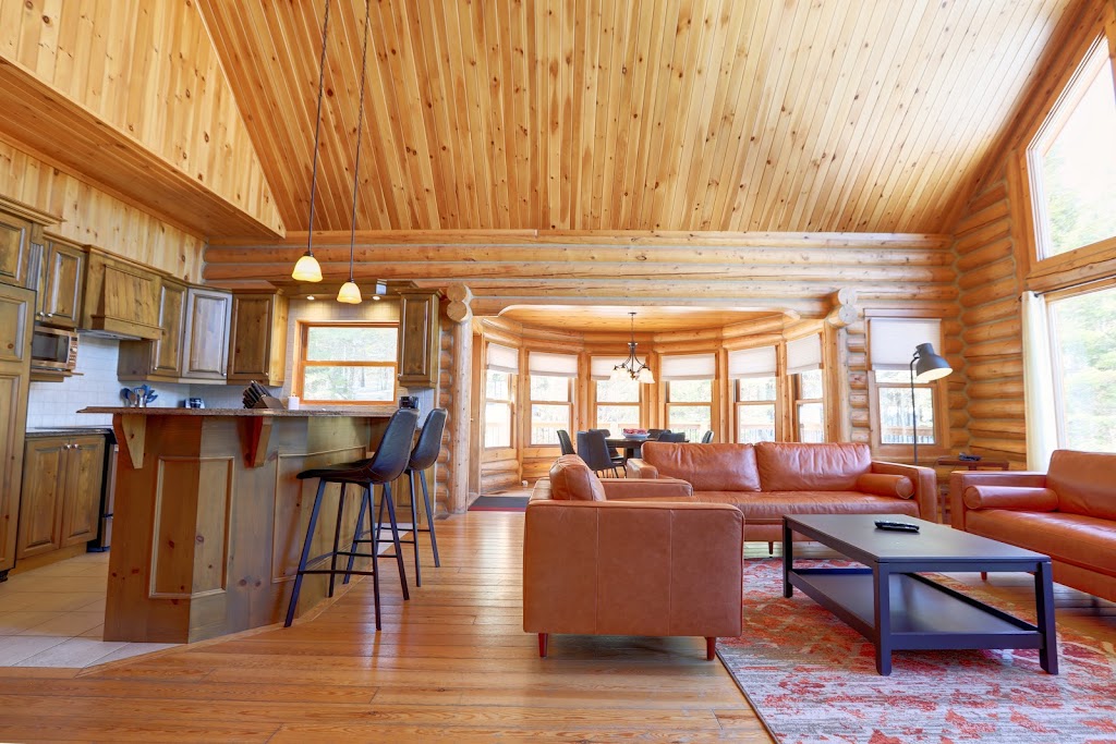 Chalet no. 66 by Fiddler Lake Resort® (Lapin-Rabit) | 35 Chem. Fiddleridge Resort, Mille-Isles, QC J0R 1A0, Canada | Phone: (800) 721-0371
