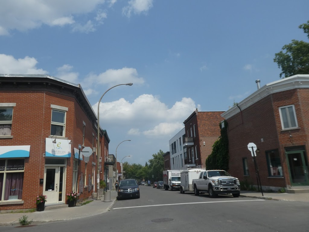 Éveil des Sens Montréal | 4801 Rue de Bullion, Montréal, QC H2T 1Y8, Canada | Phone: (514) 842-8371