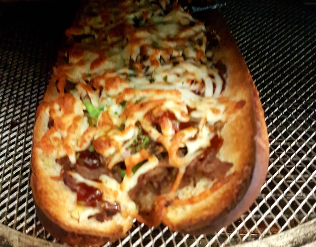 Rendezvous Family Restaurant | 765 Rue Dufferin, Stanstead, QC J0B 3E0, Canada | Phone: (819) 704-1100