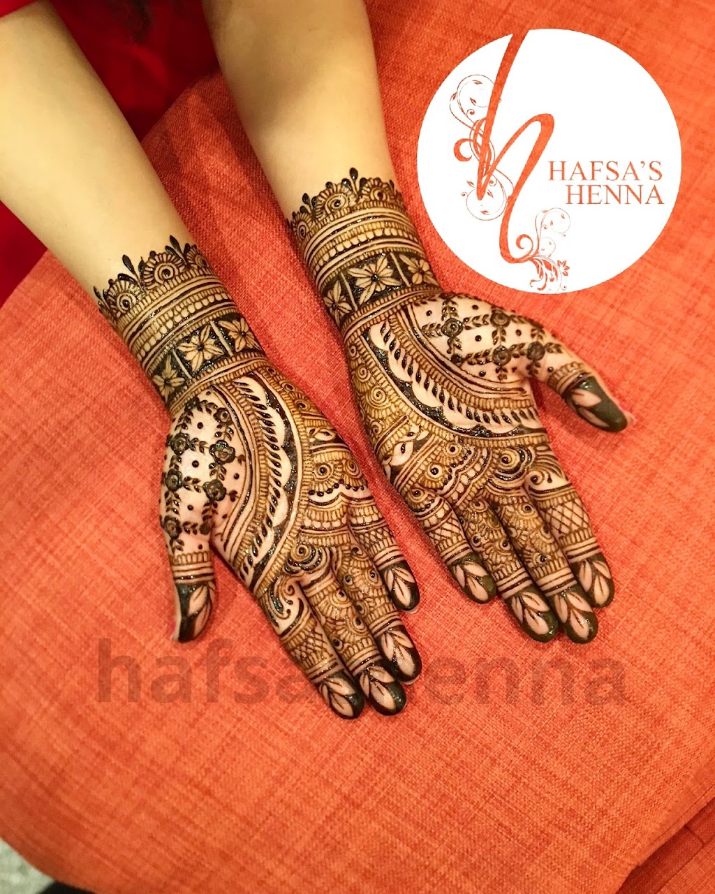 Hafsas Henna - henna artist | 3555 Derry Rd E, Mississauga, ON L4T 1B2, Canada | Phone: (647) 499-2758