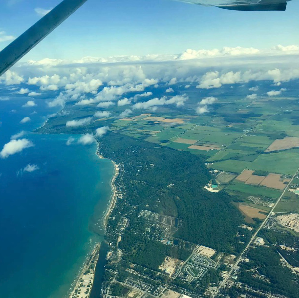 Skydive Wasaga Beach Inc | 1888 Klondike Park Rd, Wasaga Beach, ON L9Z 1L3, Canada | Phone: (844) 200-5674