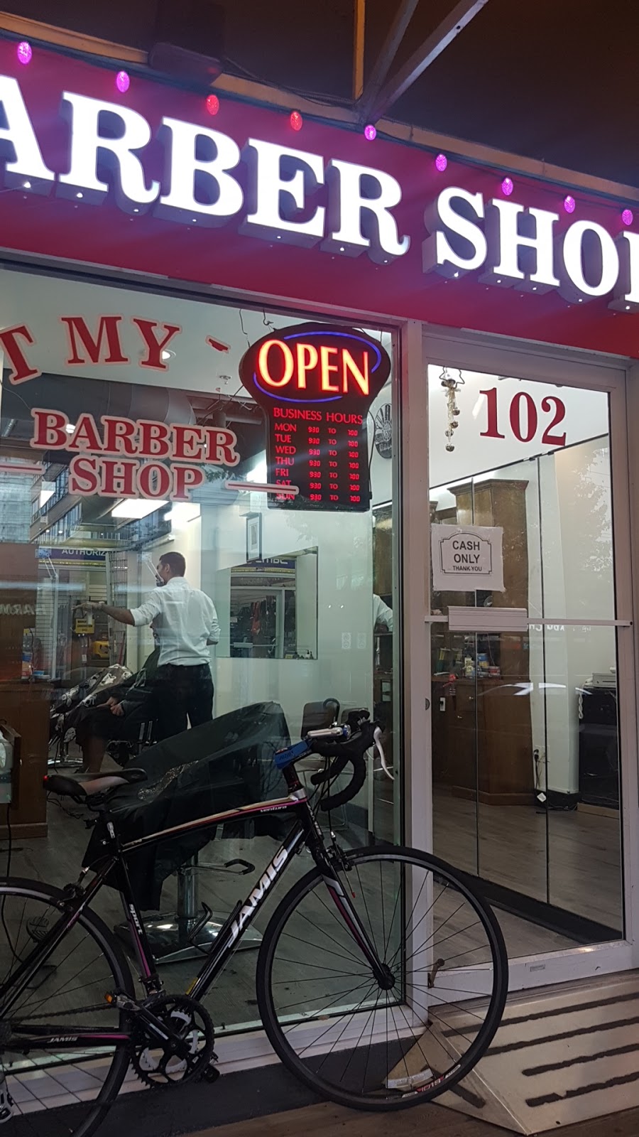 Cut My Hair Barber Shop | 1610 Robson St #102, Vancouver, BC V6G 1C7, Canada | Phone: (604) 661-1177