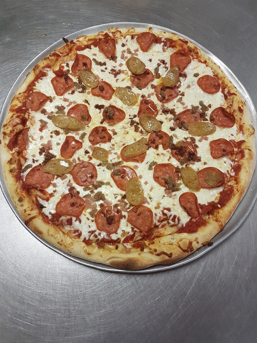 Harbour Palace Pizza | 338 Park St, Victoria Harbour, ON L0K 2A0, Canada | Phone: (705) 534-4444