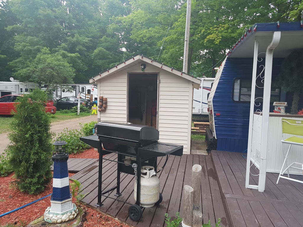 Shady Pines Campgrounds | 11316 Petty St, Ailsa Craig, ON N0M 1A0, Canada | Phone: (519) 232-4210