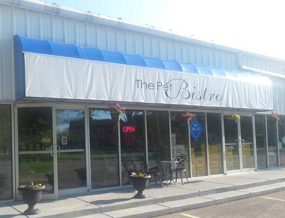 The Pet Bistro | 2724 Transit Rd, West Seneca, NY 14224, USA | Phone: (716) 671-5250