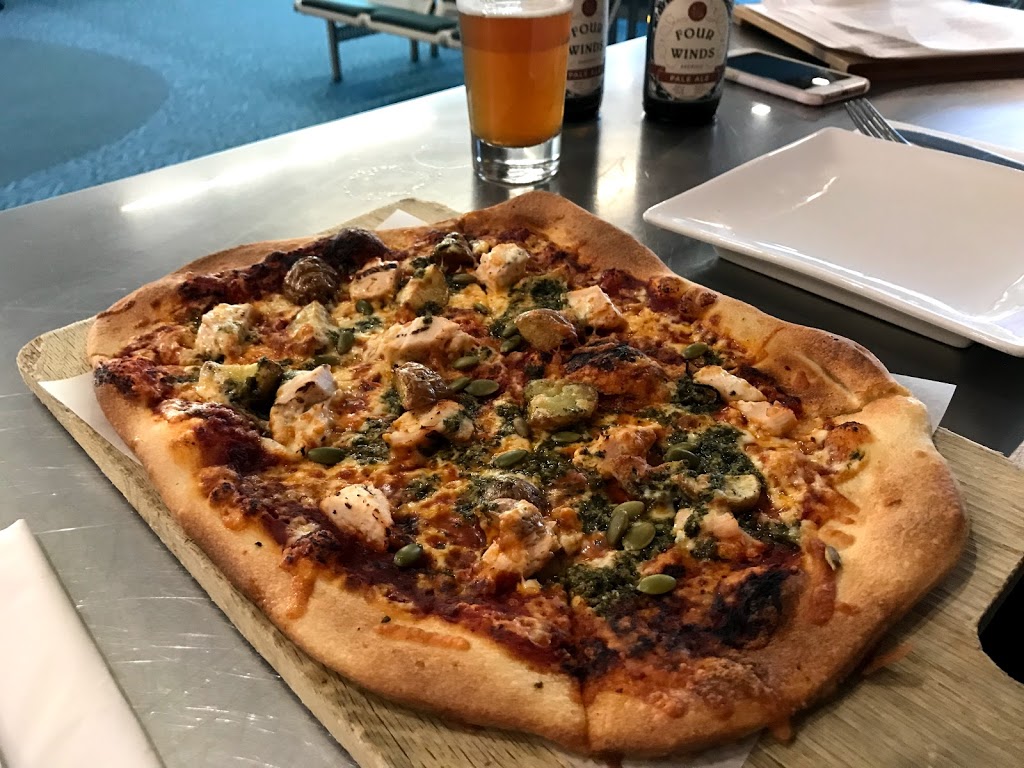 Vino Volo | Domestic Terminal, 3211 Grant McConachie Way, Richmond, BC V7B 1W2, Canada | Phone: (604) 279-1890