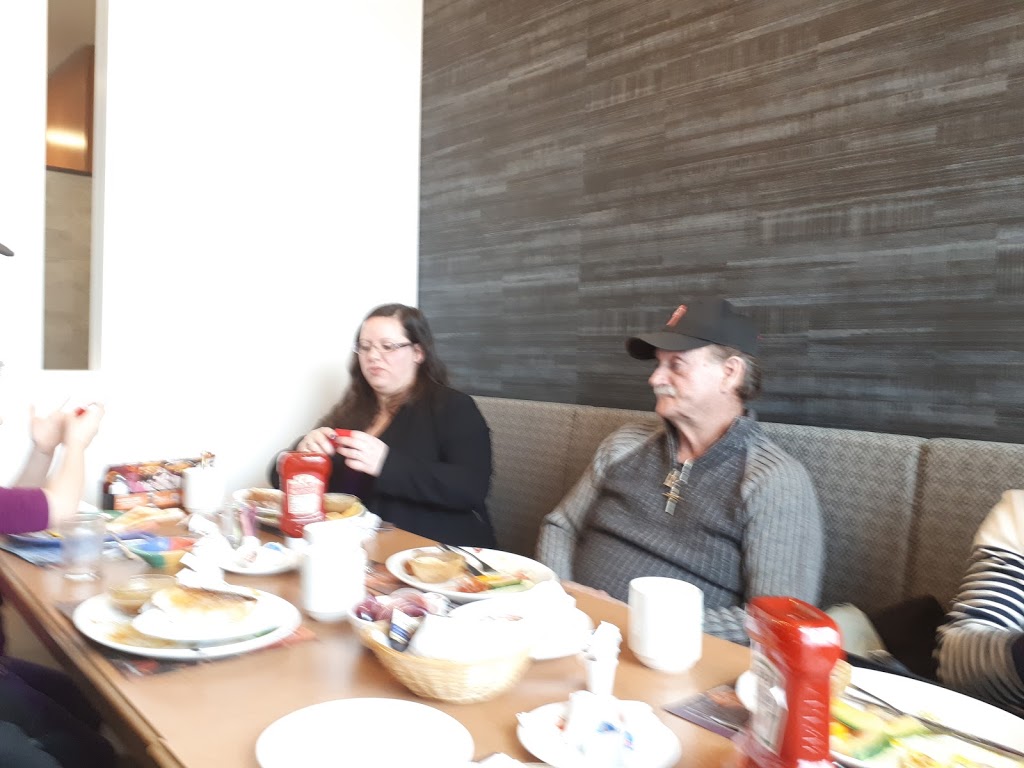 Restaurant Normandin | 25 Boulevard Taché E, Montmagny, QC G5V 1V6, Canada | Phone: (418) 248-3667