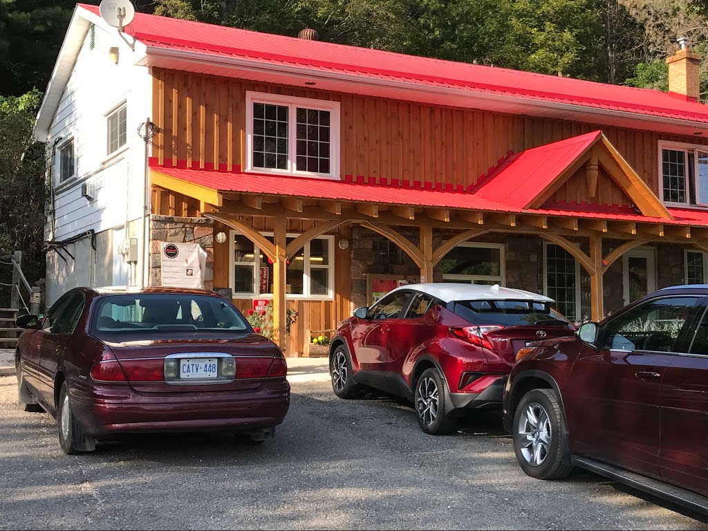 Cafe Laurent | 1716 Calabogie Rd, Burnstown, ON K0J 1G0, Canada | Phone: (613) 432-3535