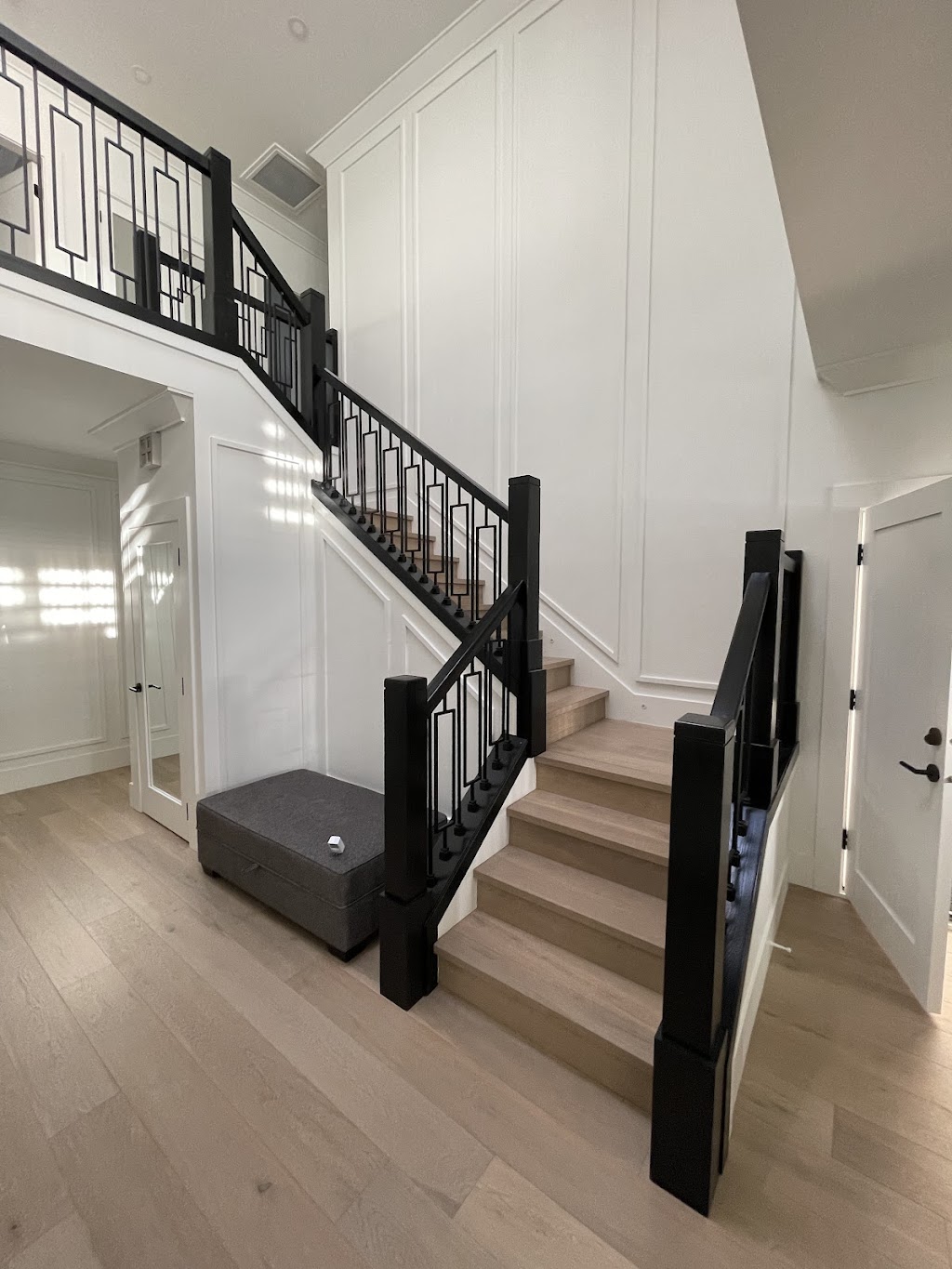 Beeba floors | 2157 Broadway St, Abbotsford, BC V2T 3G4, Canada | Phone: (604) 902-7070