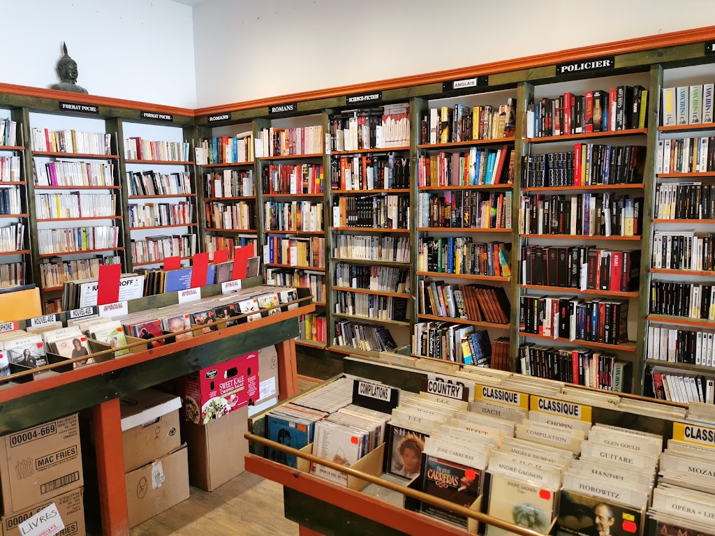 Au Tourne-Livre | 43 Rue Wellington N, Sherbrooke, QC J1H 5A9, Canada | Phone: (819) 348-1604