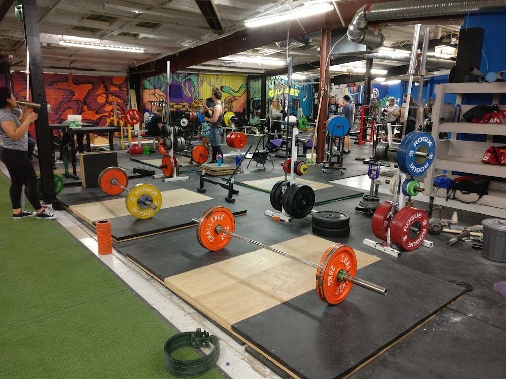 The Strength Edge | 4828 Pacific Rd NE #1, Calgary, AB T2E 5S5, Canada | Phone: (403) 901-4141