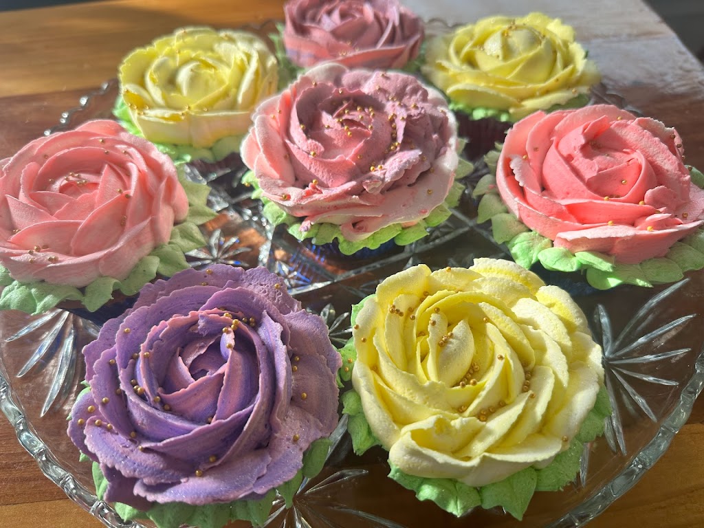 Bare Bistro by Fedoras cakes and bakes | 100 Owl St #6, Banff, AB T1L 1A6, Canada | Phone: (403) 760-2677