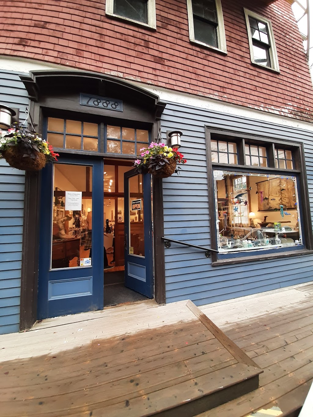 Blue Mind Gallery | 1888 Clementsvale Rd, Bear River, NS B0S 1B0, Canada | Phone: (902) 467-1212