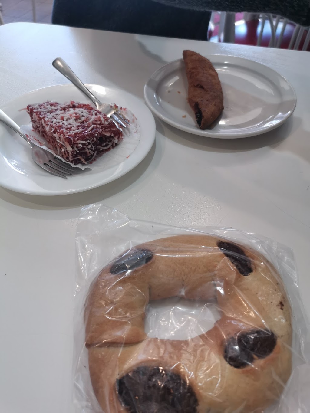 Malta Bake Shop | 3256 Dundas St W, Toronto, ON M6P 2A3, Canada | Phone: (416) 769-2174