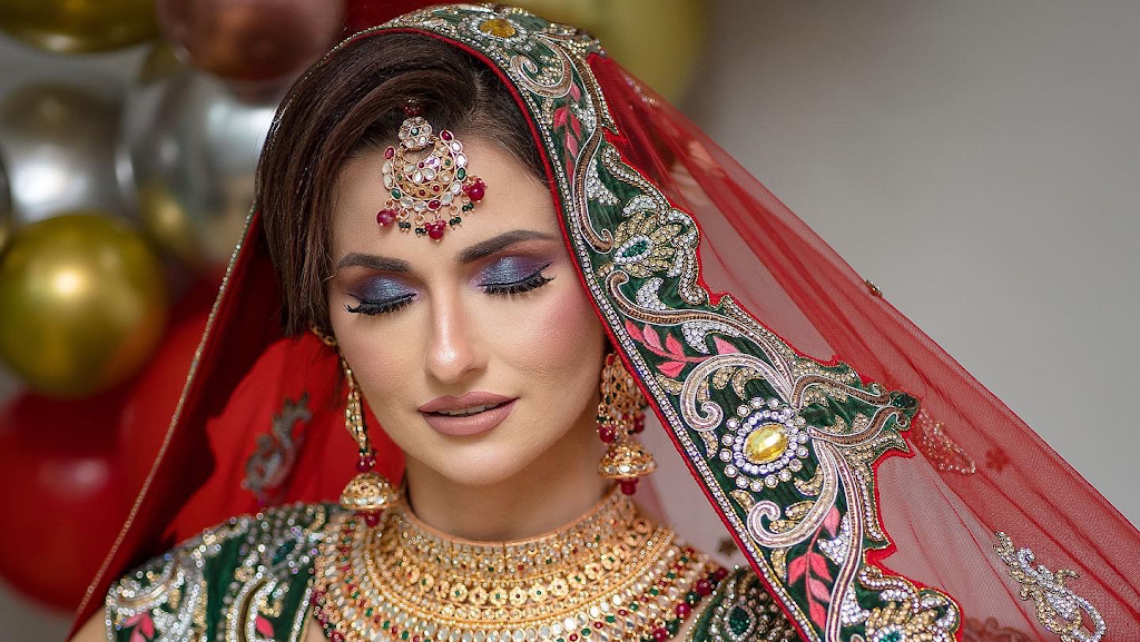 Sana Aijaz Studio | 6020 Derry Rd, Milton, ON L9T 8L6, Canada | Phone: (416) 467-8138