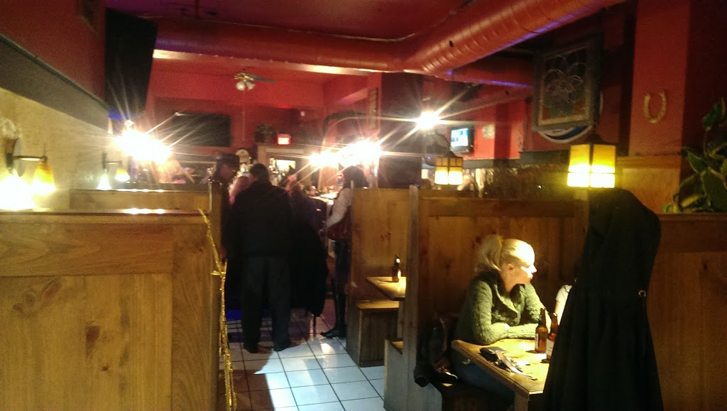 Studs Lonigans Pub | 168 Main St, Wasaga Beach, ON L0L 2P0, Canada | Phone: (705) 429-6371