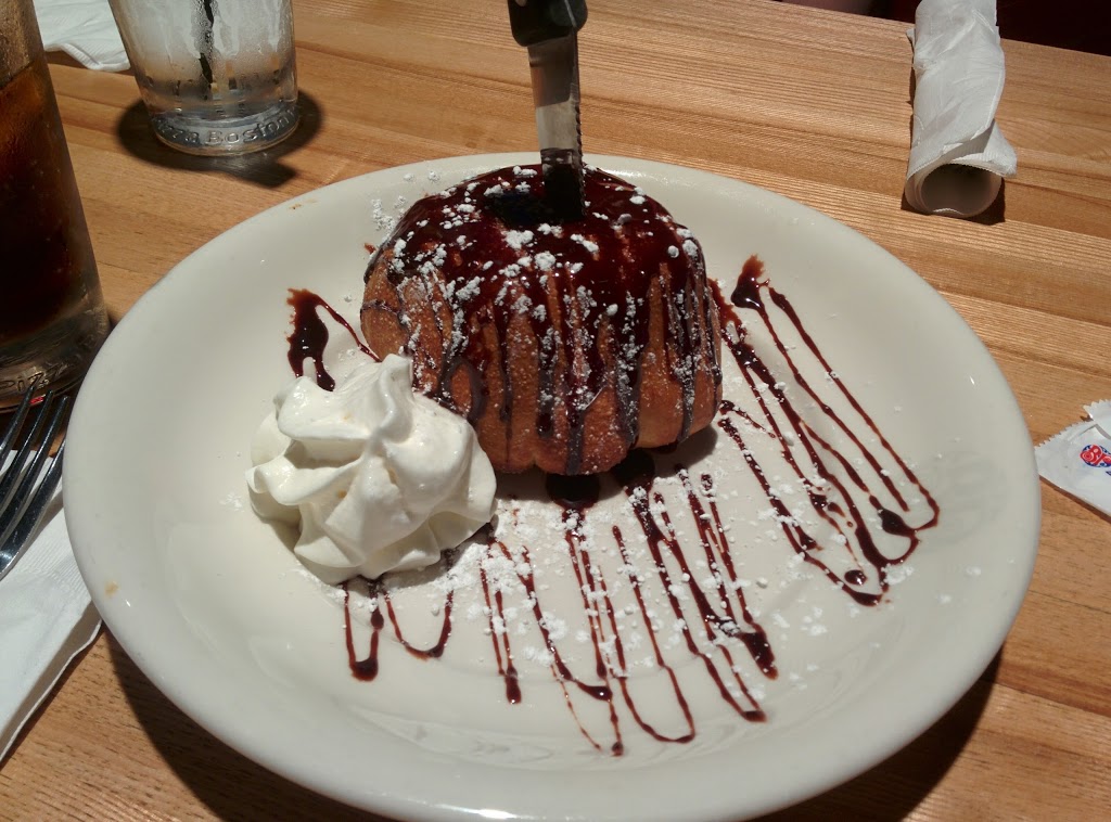Boston Pizza | 180 Rimrock Rd, Toronto, ON M3J 3A6, Canada | Phone: (416) 636-6275