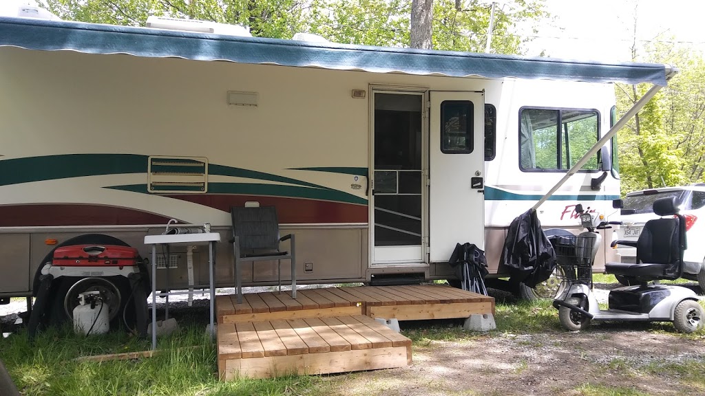 Camping Melbourne | 1185 Chemin Ely, Melbourne, QC J0B 2B0, Canada | Phone: (819) 826-6222