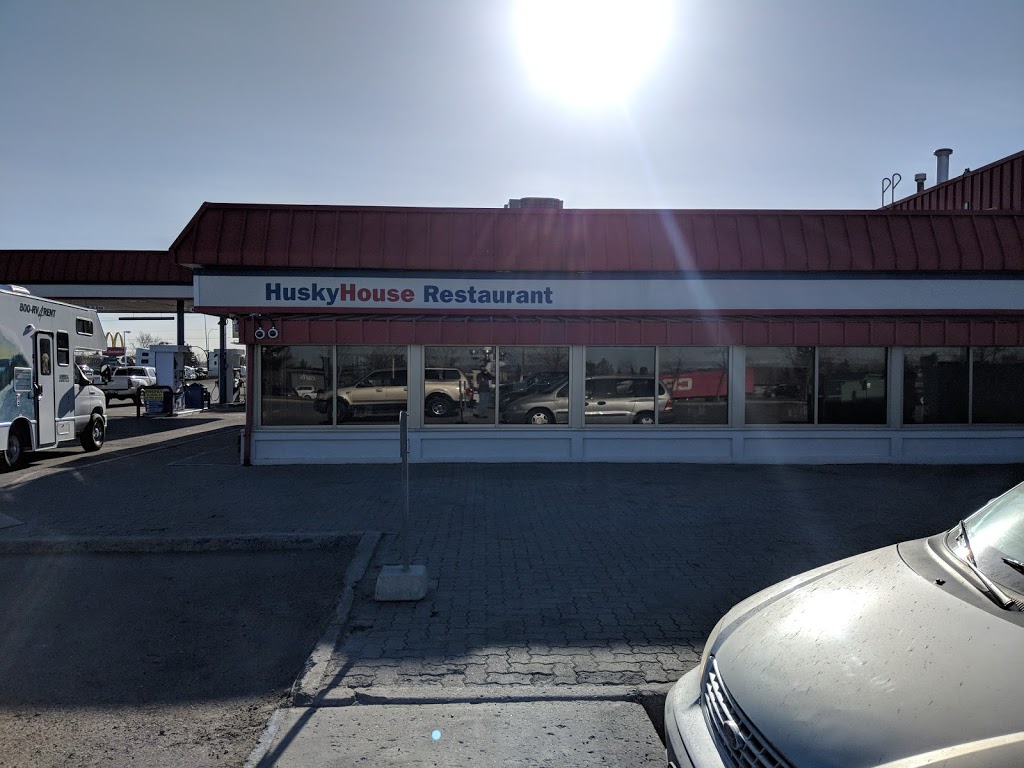 Husky House | 2525 32 Ave NE, Calgary, AB T1Y 6B7, Canada | Phone: (403) 291-1616