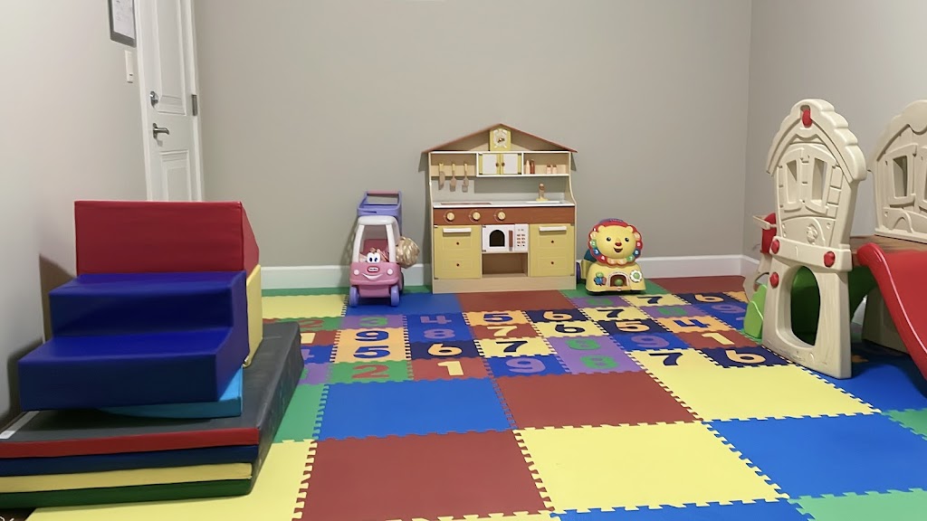 Angel Pines Daycare | Canada, British Columbia, Abbotsford, Whatcom Rd, 8邮政编码: V3G 0B9 | Phone: (778) 929-0213