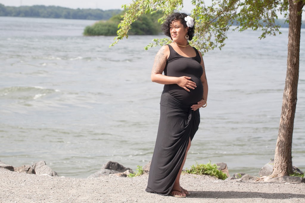 Aglow Photography | 7523 Chem. Eastluc, Côte Saint-Luc, QC H4W 1M7, Canada | Phone: (514) 573-3603