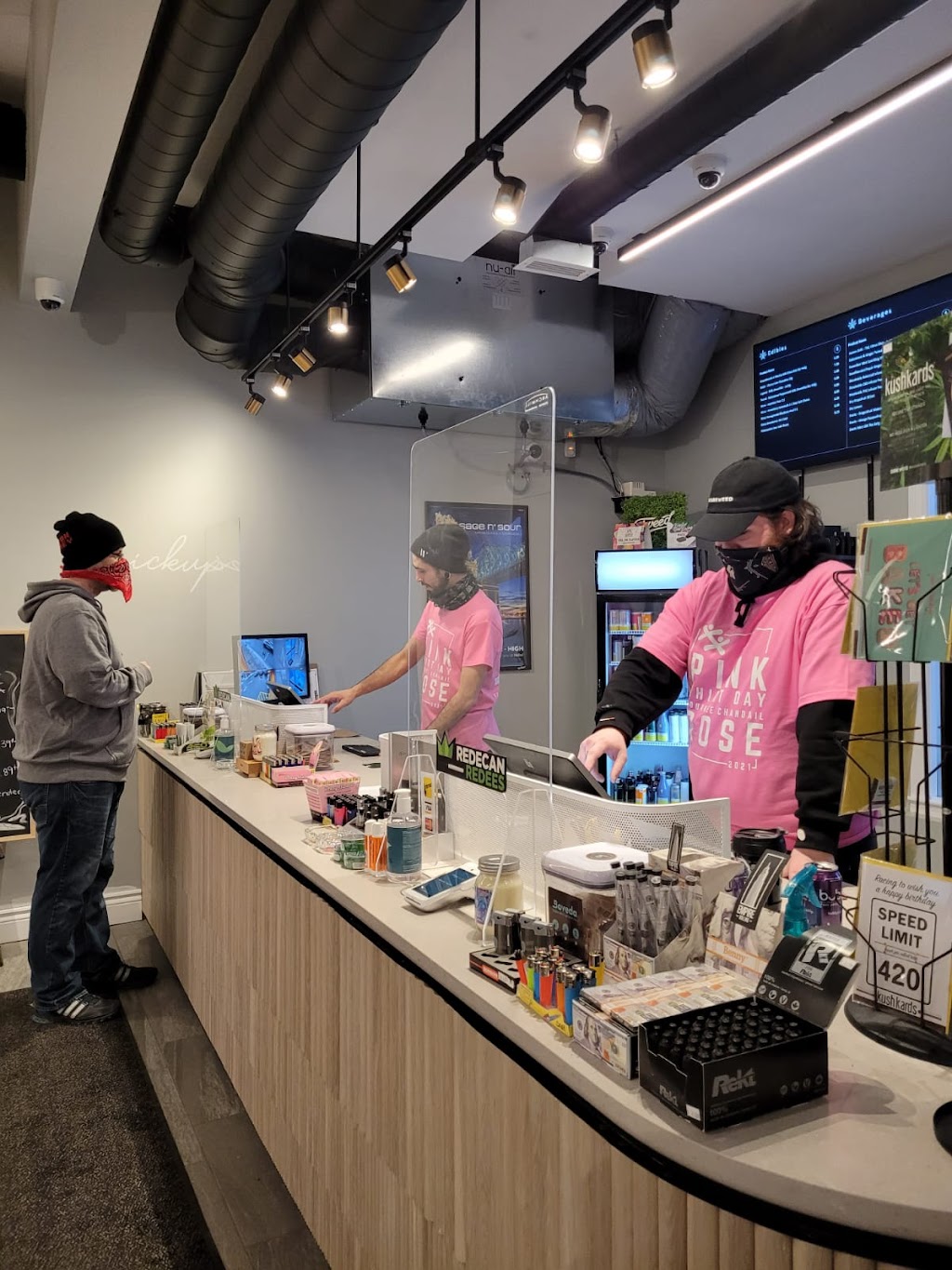 ShinyBud Cannabis Co. 308 North Front St | 308 N Front St Unit 101, Belleville, ON K8P 3C4, Canada | Phone: (613) 779-7475