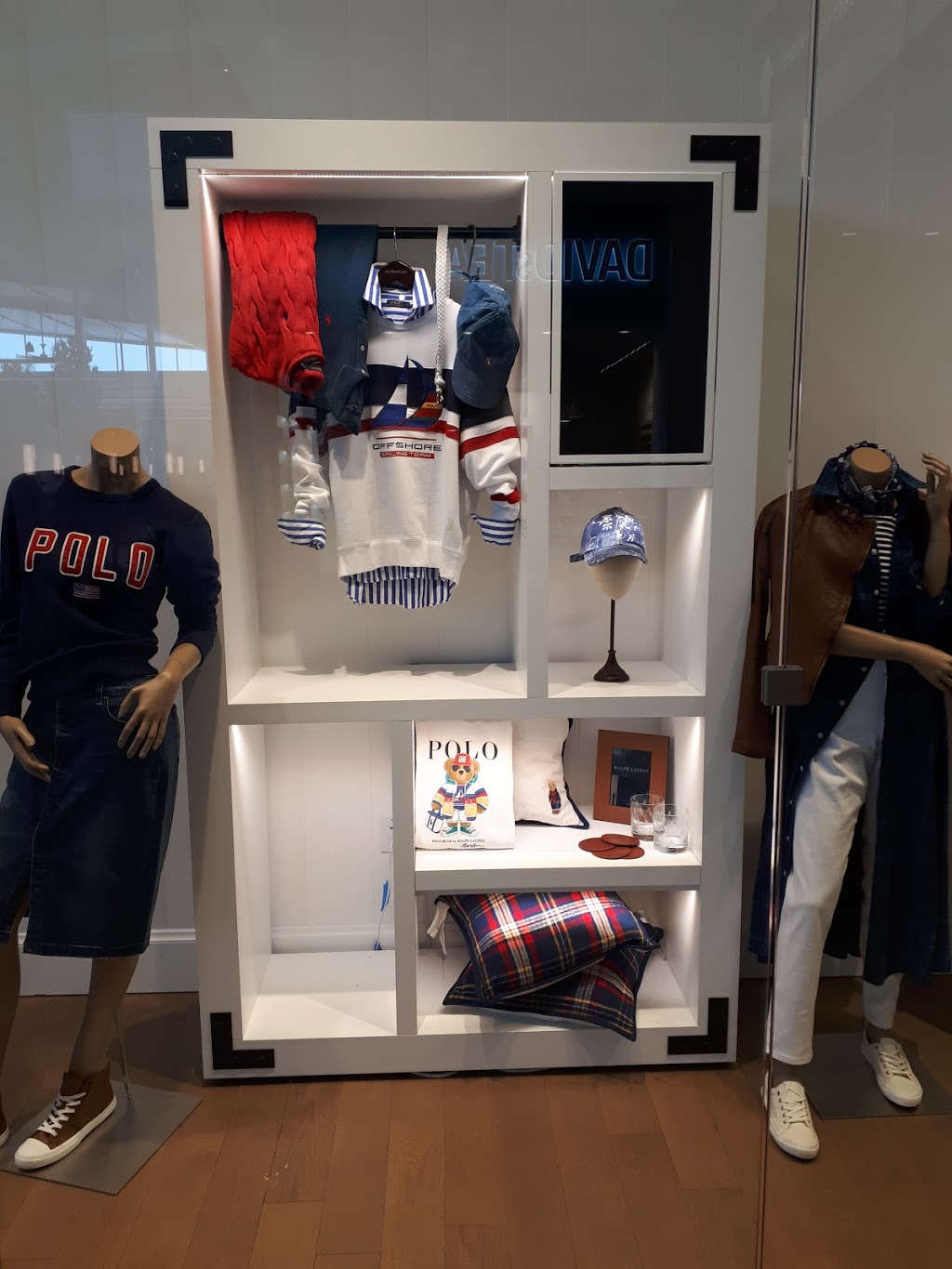 Polo Ralph Lauren Factory Store | clothing store | 261055 Crossiron Blvd Unit 450, Rocky View County, AB T4A 0G3, Canada | 5875353082 OR +1 587-535-3082
