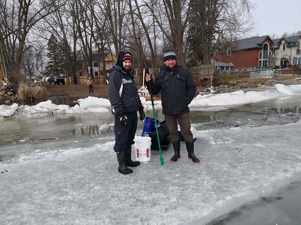 Terry Goy Fish Hut Rentals | 279 Beach Rd, Gilford, ON L0L 1R0, Canada | Phone: (905) 775-2754