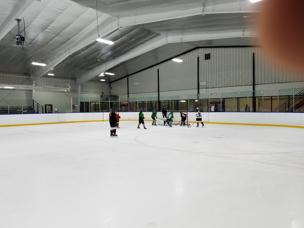 Patrick Cummings Memorial Sports Complex | 3862 Weinbrenner Rd, Niagara Falls, ON L2E 6S6, Canada | Phone: (289) 213-6645