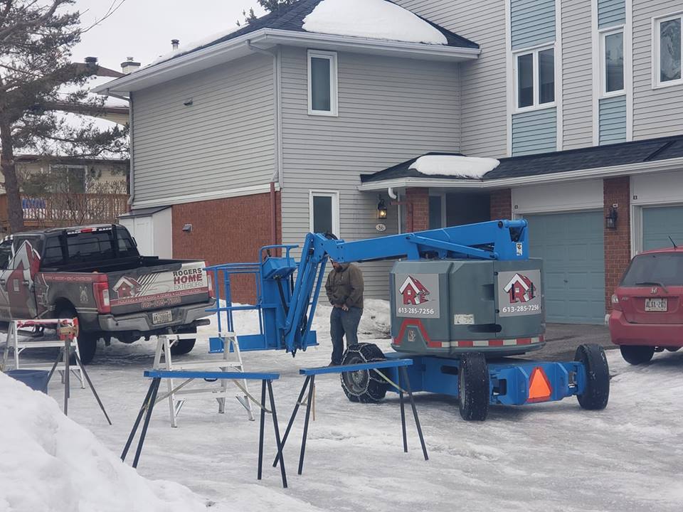 Rogers Home Exteriors, Perth | 50 Lorne St, Smiths Falls, ON K7A 3K7, Canada | Phone: (613) 285-7350