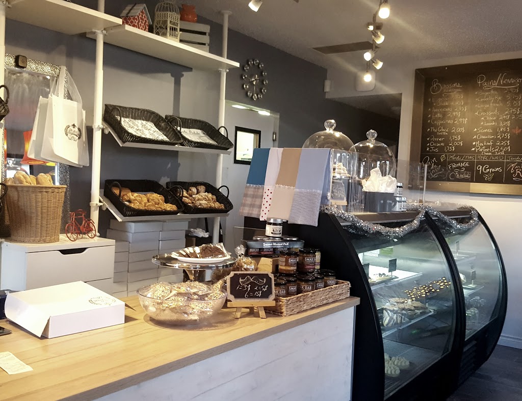La Belle Baguette | 248 Avenue de la Cathedrale, Winnipeg, MB R2H 0H8, Canada | Phone: (204) 219-2123