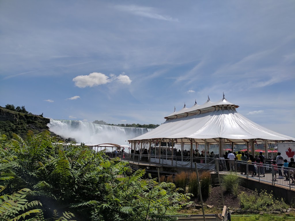 Scenic Tours of Niagara | 6700 Fallsview Blvd, Niagara Falls, ON L2G 3W6, Canada | Phone: (866) 988-4536