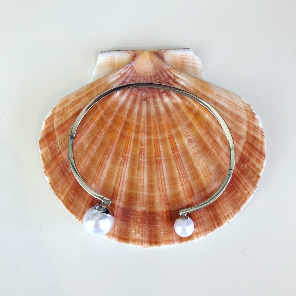 Cuzinz Boutique | 111 RR 20, Fonthill, ON L0S 1E0, Canada | Phone: (905) 892-9500