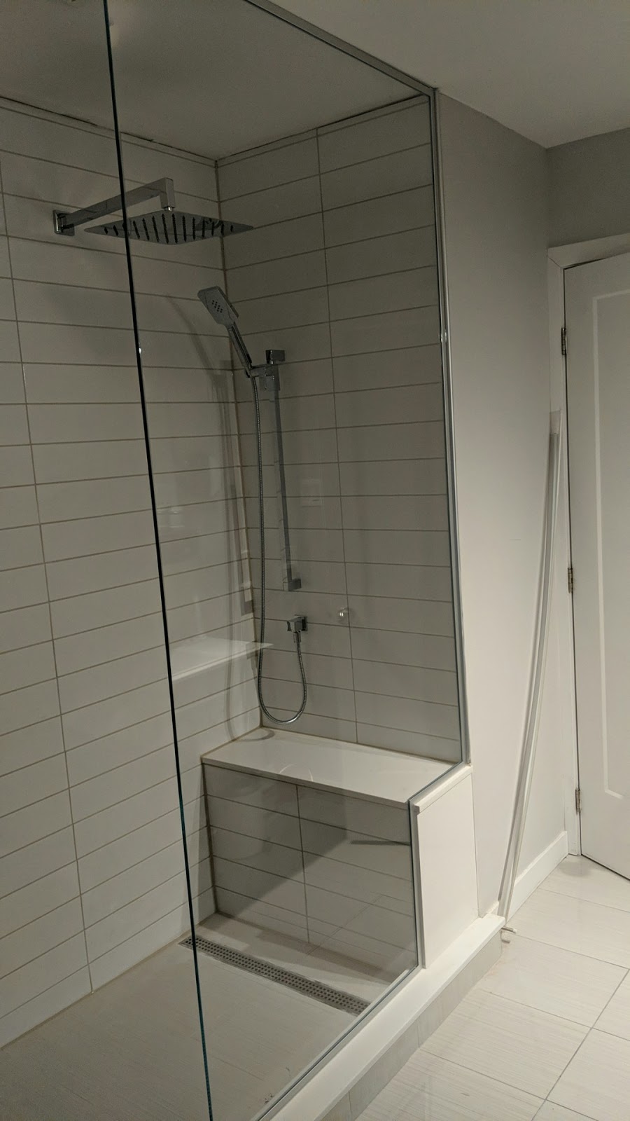 Atelier Vitrerie Pierrefonds Inc | 15700 Boul de Pierrefonds, Pierrefonds, QC H9H 3P6, Canada | Phone: (514) 696-7667