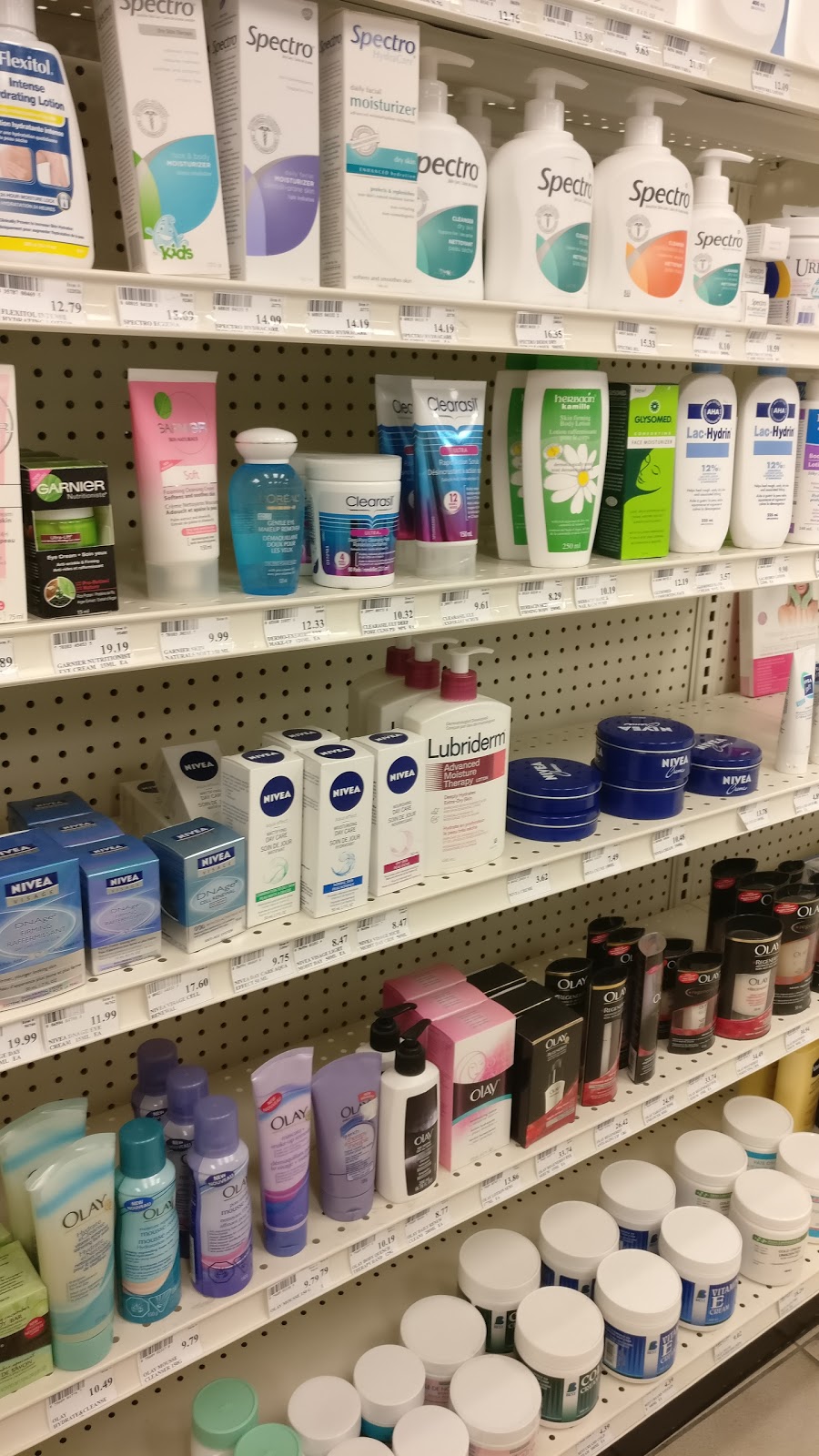 Metro Drugs | 3292 Bayview Ave, North York, ON M2M 3R7, Canada | Phone: (416) 223-3332