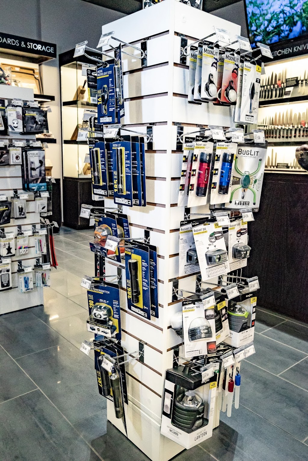 House of Knives - Calgary | 3625 Shaganappi Trail NW f012, Calgary, AB T3A 0E2, Canada | Phone: (587) 774-1531