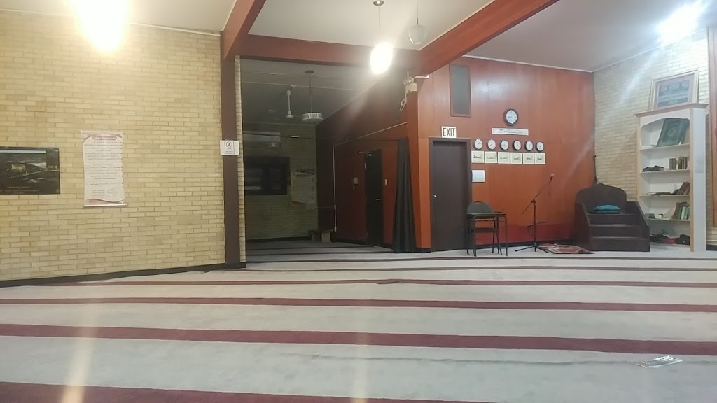 Islamic Association Of Saskatchewan (Regina) Inc | mosque | 3273 Montague St, Regina, SK S4S 1Z8, Canada | 3065850090 OR +1 306-585-0090