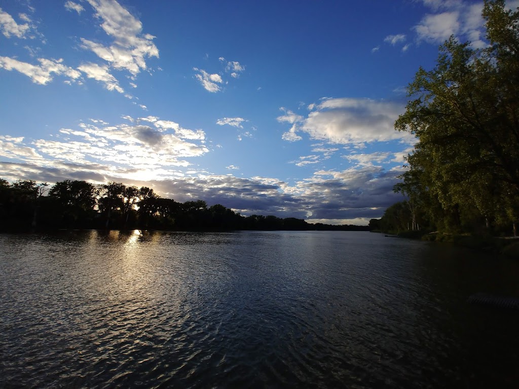 Bronx Park | Winnipeg, MB R2K 0Z5, Canada | Phone: (204) 667-5731