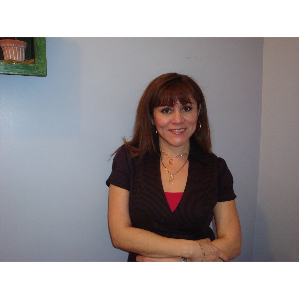 Dr. Araceli Silva O | 920 Upper Wentworth St, Hamilton, ON L9A 5C5, Canada | Phone: (905) 385-0040